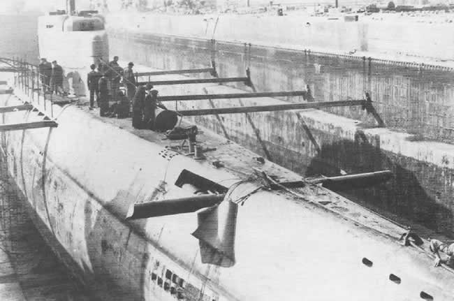 El U2518 en Cheburgo (Francia) en 1946