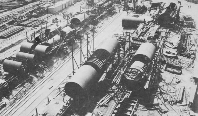 Construcción de las Secciones del Casco de Presión de uboote del Tipo VII.