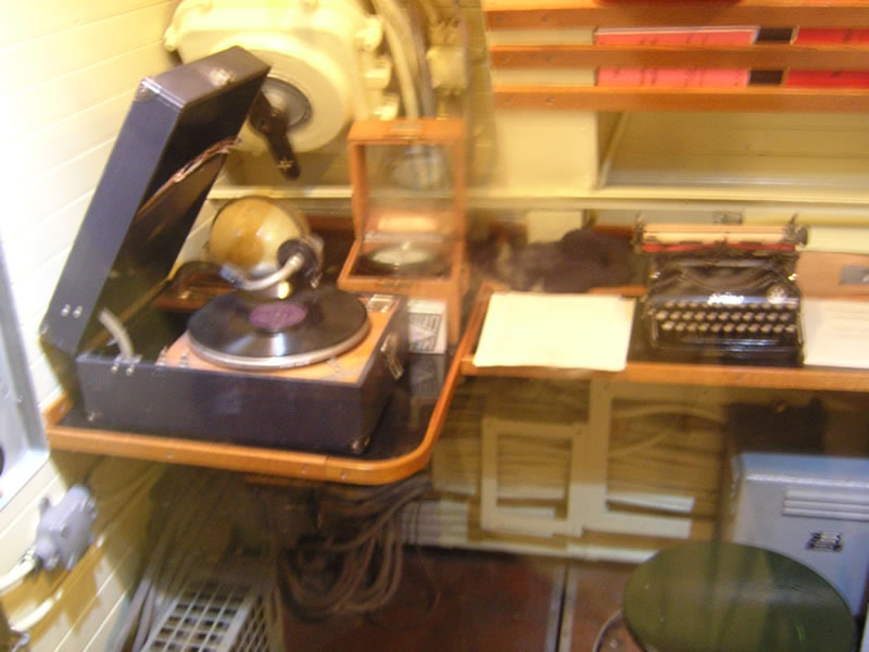 El gramófono del U505 - Foto de Juancho Sánchez