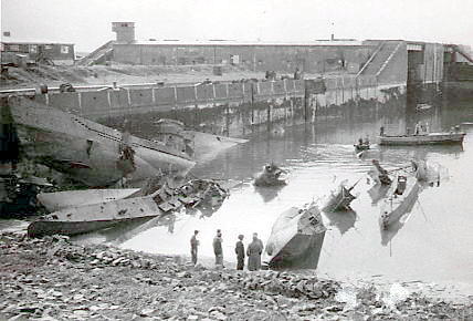 Uboote barrenados en Wilhelmshaven.