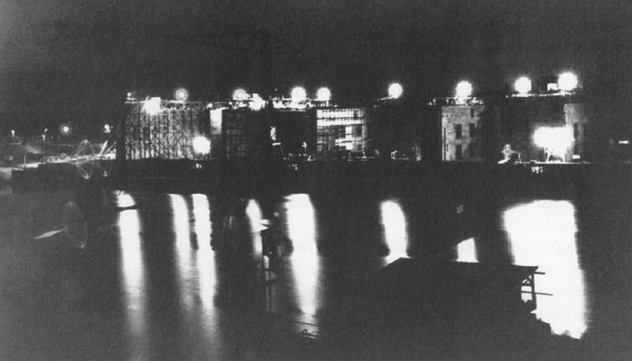 La construcci&oacute;n "nocturna" de Bordeaux.