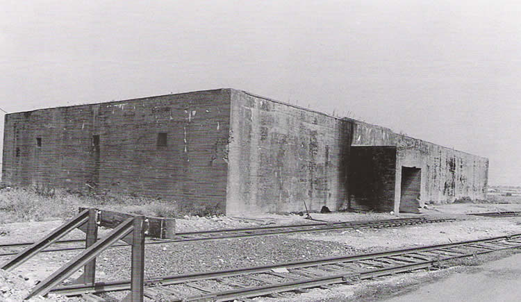 Uno de los bunkers para torpedos de La Pallice.
